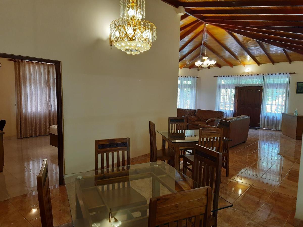 Kandy Bliss Lounge Екстериор снимка